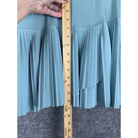 GGBLUE Hixe Sports Golf Set Top L & Skirt M White and Green Bay Leaf's - Picture 4 of 16